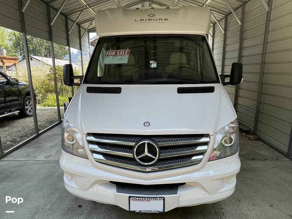 2015 Leisure Travel Unity U24TB - Used Class C For Sale by Pop RVs in Olympia, Washington features Generator, Awning, Air Conditioning