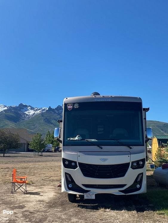 2020 Fleetwood Fortis M-33HB - Used Class A For Sale by Pop RVs in Rhinelander, Wisconsin features Leveling Jacks, Slideout, Air Conditioning, Generator, Awning