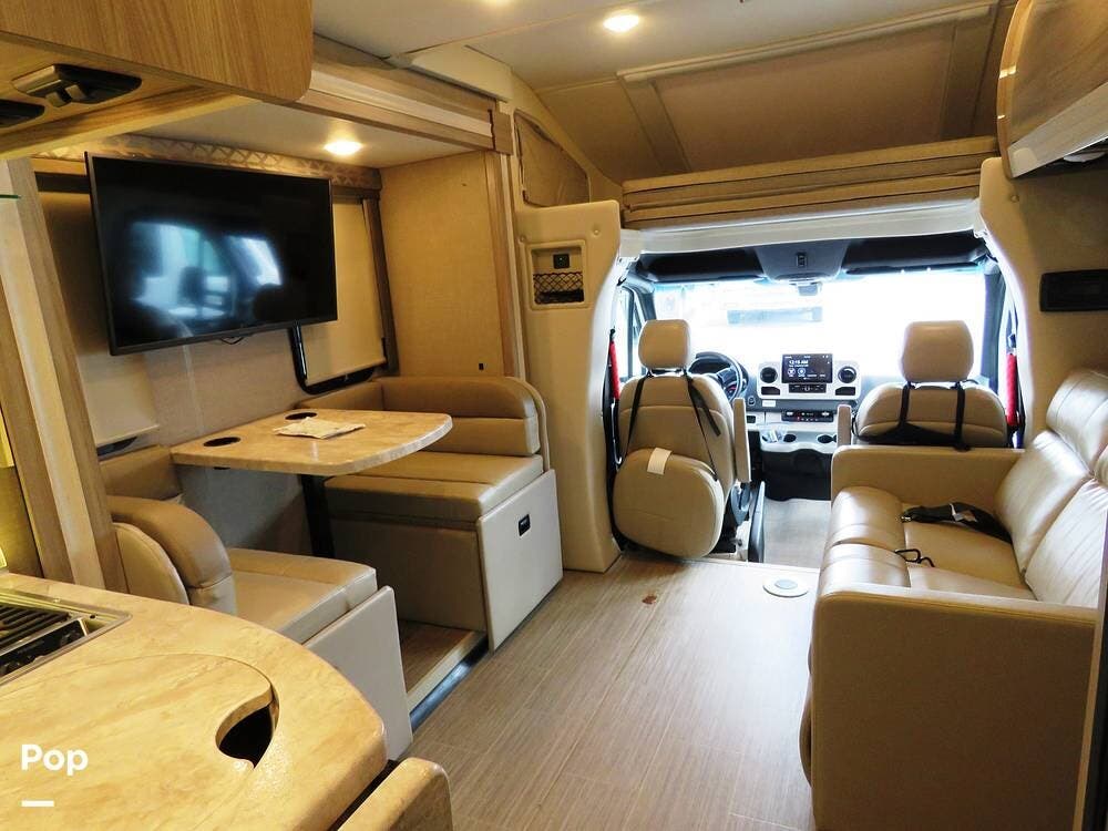 2023 Thor Motor Coach Delano 24RW - Used Class C For Sale by Pop RVs in Ocala, Florida features Slideout, Awning, Generator, Leveling Jacks, Air Conditioning