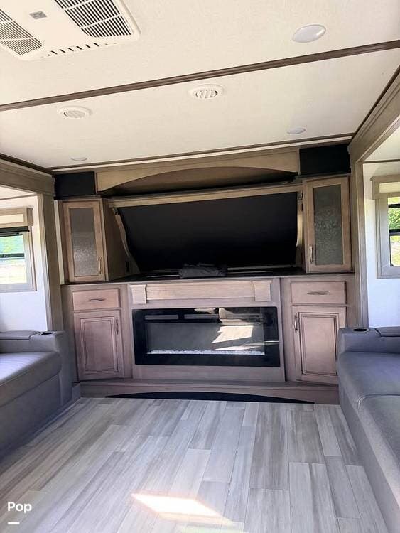 2024 Grand Design Solitude 380FL - Used Fifth Wheel For Sale by Pop RVs in Royse City, Texas features Slideout