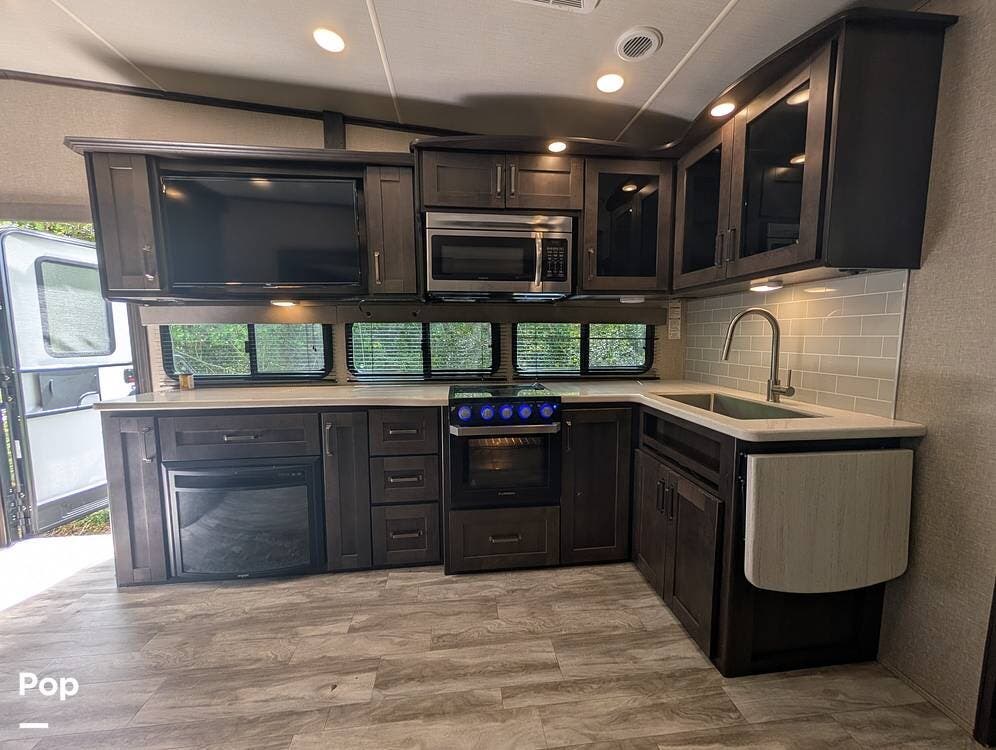 Used 2020 Grand Design Reflection 28BH available in Orange City, Florida