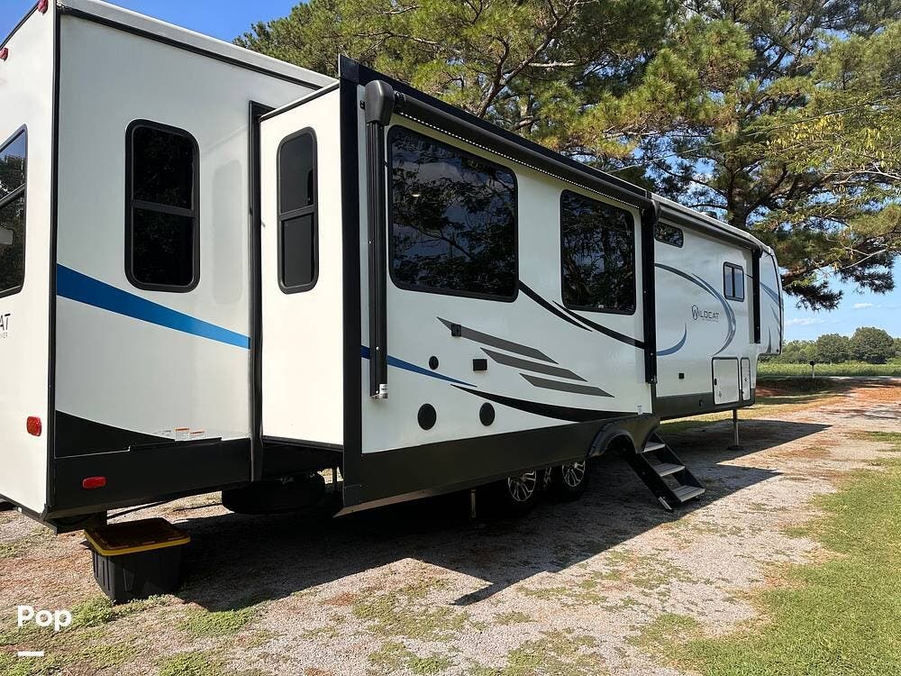 2022 Wildcat 369MBL by Forest River from Pop RVs in Farmville, North Carolina