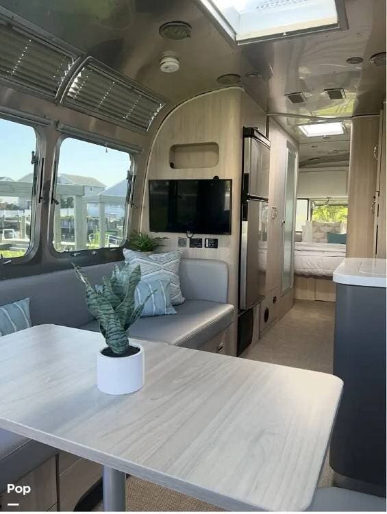 Used 2022 Airstream Globetrotter 27FBQ available in Brigantine, New Jersey