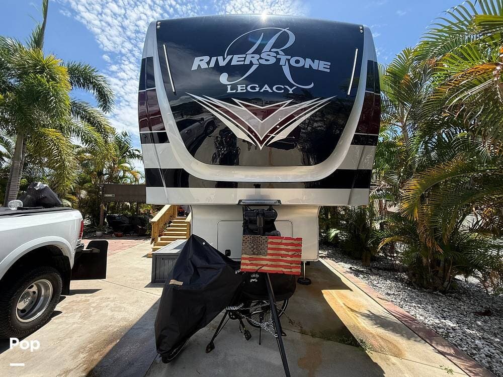2024 RiverStone Legacy 39RKFB by Forest River from Pop RVs in Seminole, Florida