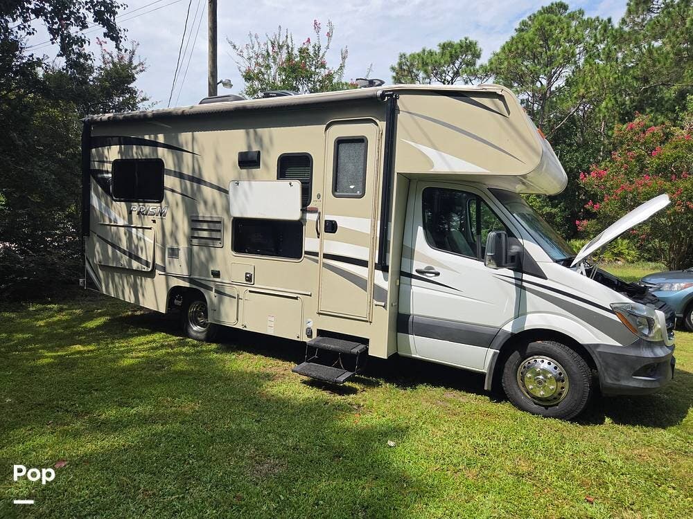 2019 Coachmen Prism 2150CB - Used Class C For Sale by Pop RVs in Navarre, Florida features Slideout
