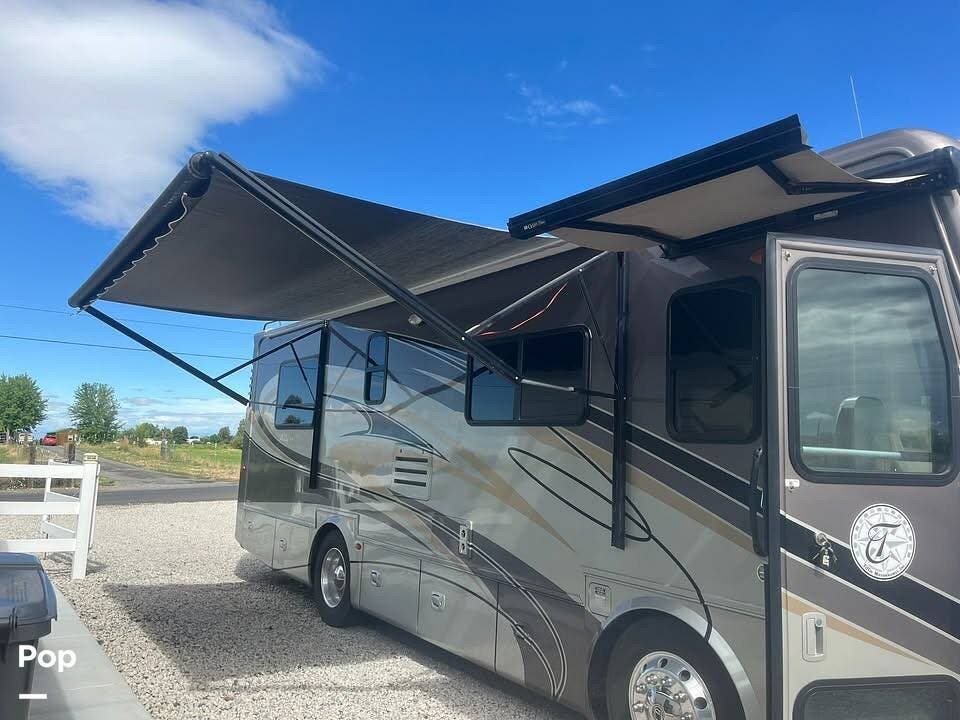 2011 Allegro Breeze 28BR by Tiffin from Pop RVs in Prosser, Washington