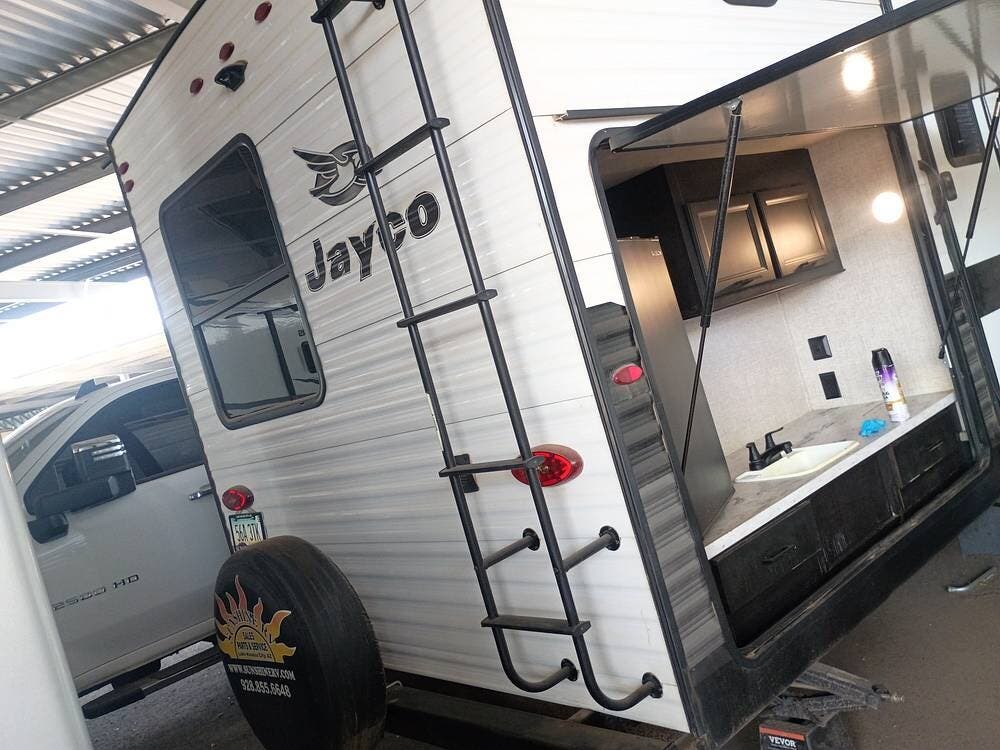 Used 2022 Jayco Jay Flight 32BHDS available in Phoenix, Arizona