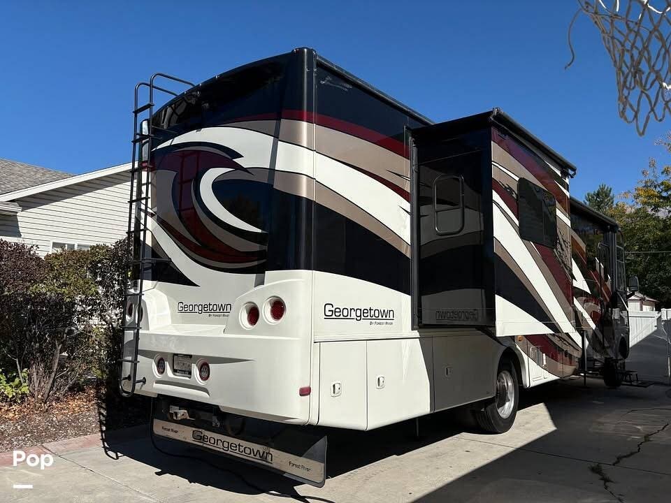 2019 Georgetown xl369 by Forest River from Pop RVs in American Fork, Utah