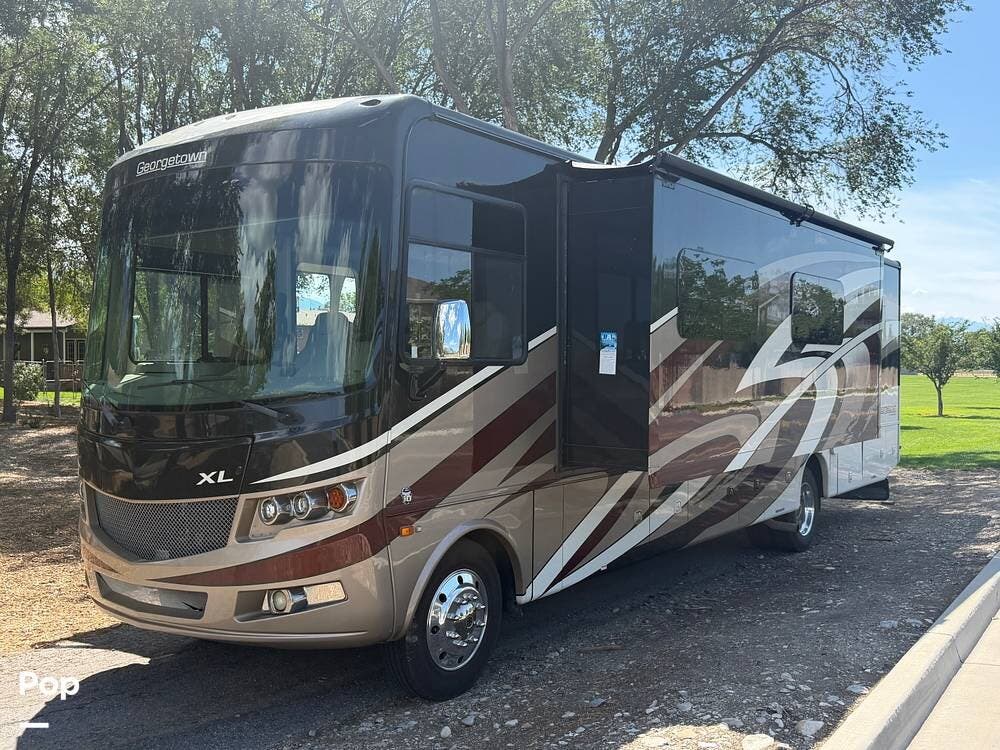 2019 Forest River Georgetown XL 369DS - Used Class A For Sale by Pop RVs in American Fork, Utah features Generator, Slideout, Air Conditioning, Leveling Jacks, Awning