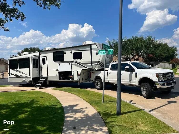 2022 Montana 3231CK by Keystone from Pop RVs in Waco, Texas
