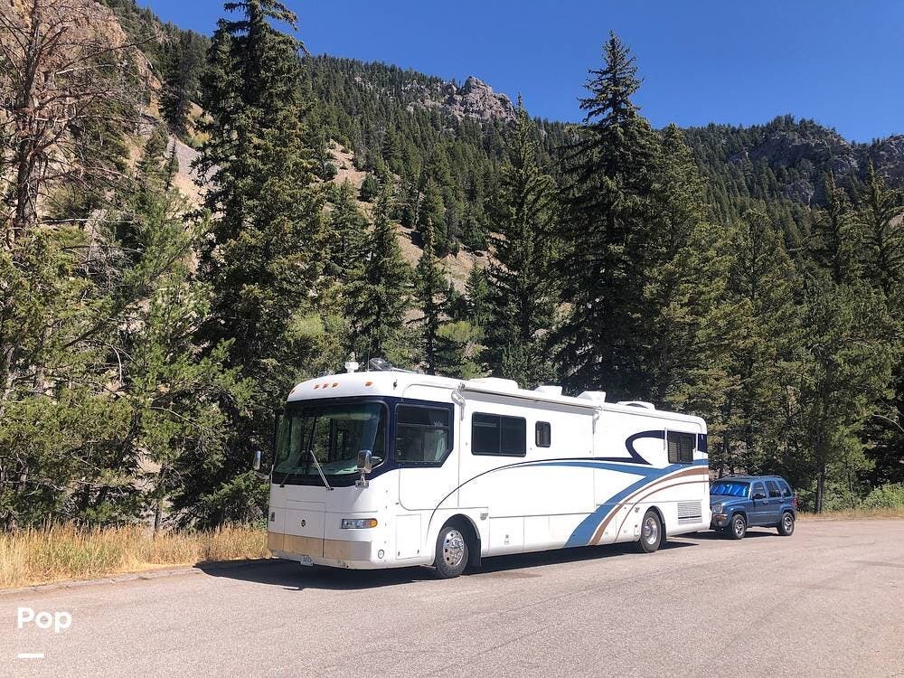 1999 Holiday Rambler Navigator 40WDS - Used Diesel Pusher For Sale by Pop RVs in Eldon, Missouri features Slideout