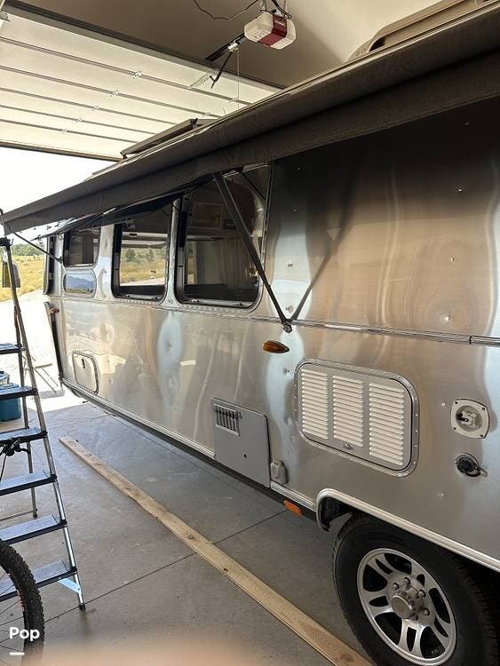 2016 Airstream International M-30 Signature - Used Travel Trailer For Sale by Pop RVs in Cedar City, Utah