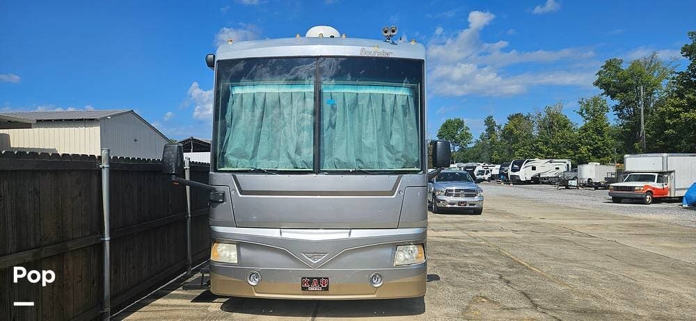 2005 Fleetwood Bounder 38N - Used Diesel Pusher For Sale by Pop RVs in Pelham, Alabama features Generator, Air Conditioning, Slideout, Awning
