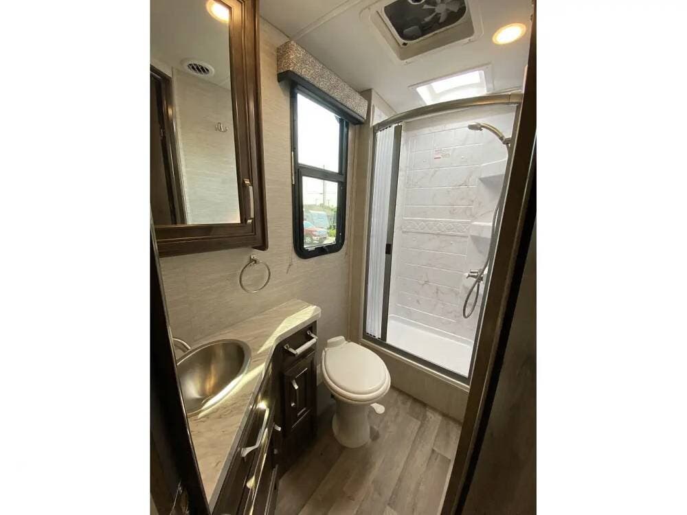 2021 Melbourne 24L by Jayco from Pop RVs in Waterloo, Illinois
