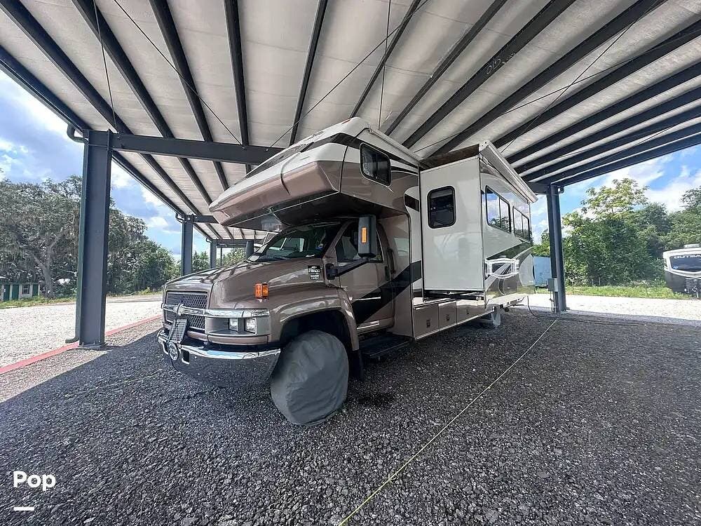 2006 Jayco Seneca HD SERIES M-34 SS Diesel - Used Super C For Sale by Pop RVs in Monument, Colorado features Slideout
