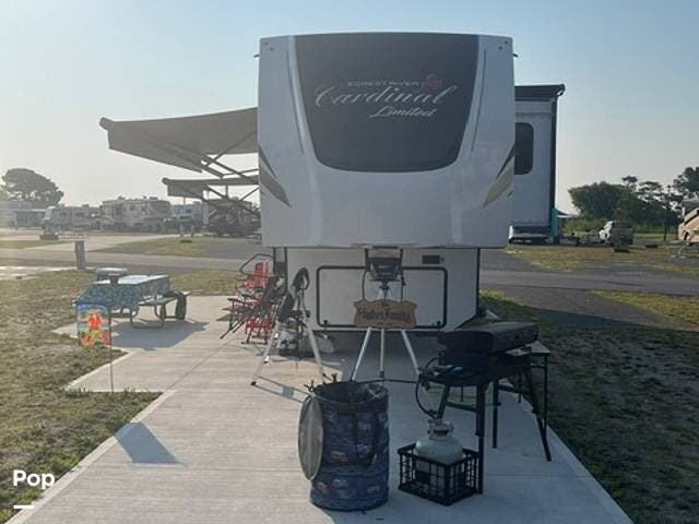 2021 Cardinal 366DLVE by Forest River from Pop RVs in Etters, Pennsylvania