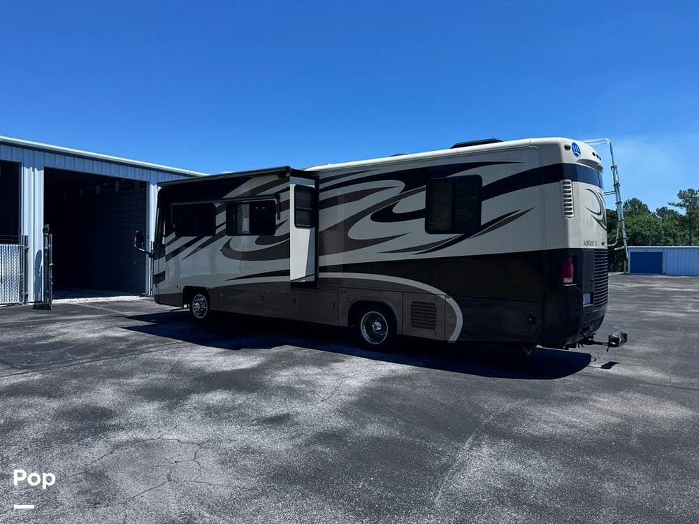 Used 2008 Holiday Rambler Neptune XL 35SBD available in Sneads Ferry, North Carolina
