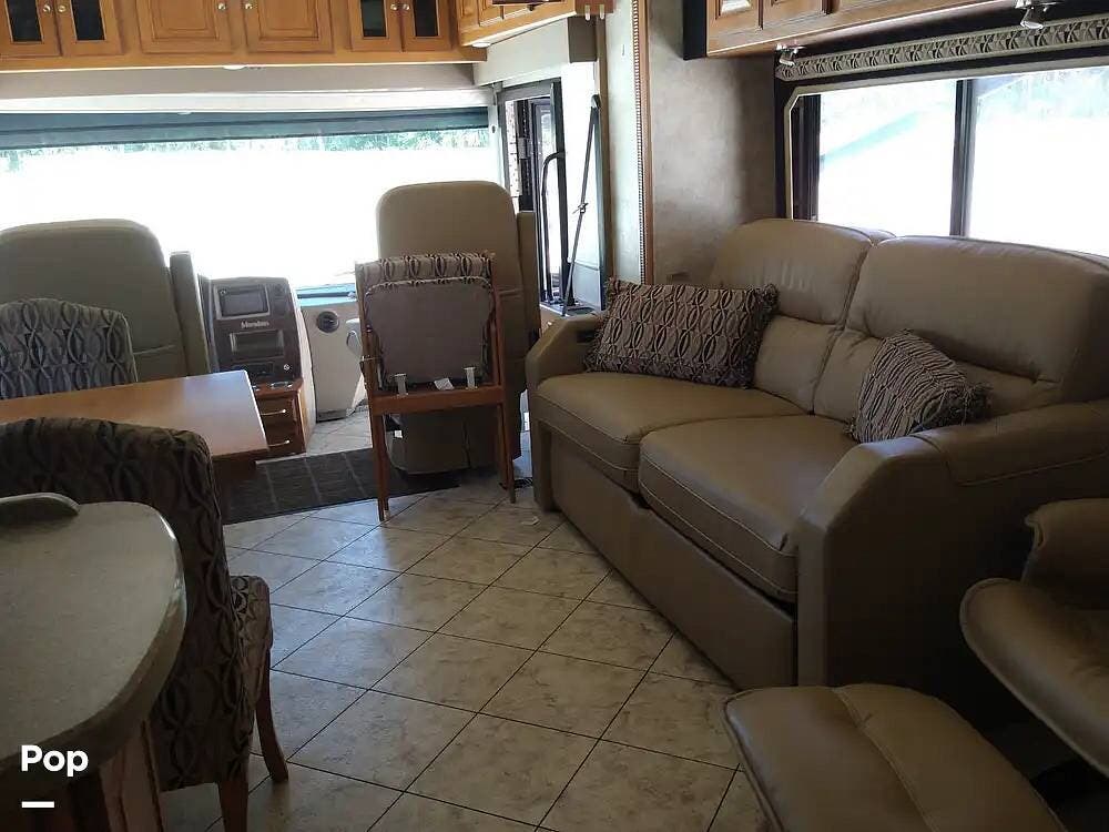 2011 Meridian 34Y V Class Diesel Pusher by Itasca from Pop RVs in Labelle, Florida