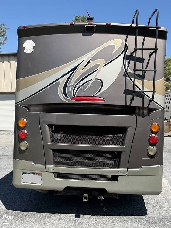 2011 Allegro Breeze 28BR by Tiffin from Pop RVs in Lancaster, Pennsylvania