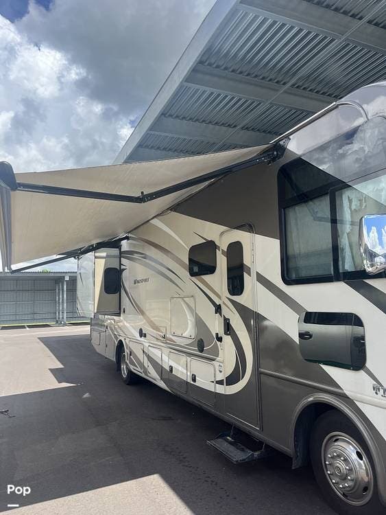 2018 Thor Motor Coach Windsport 35M - Used Class A For Sale by Pop RVs in Port Charlotte, Florida features Slideout