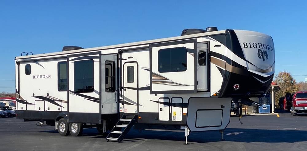2020 Bighorn 3950FL by Heartland from Pop RVs in Ramona, California