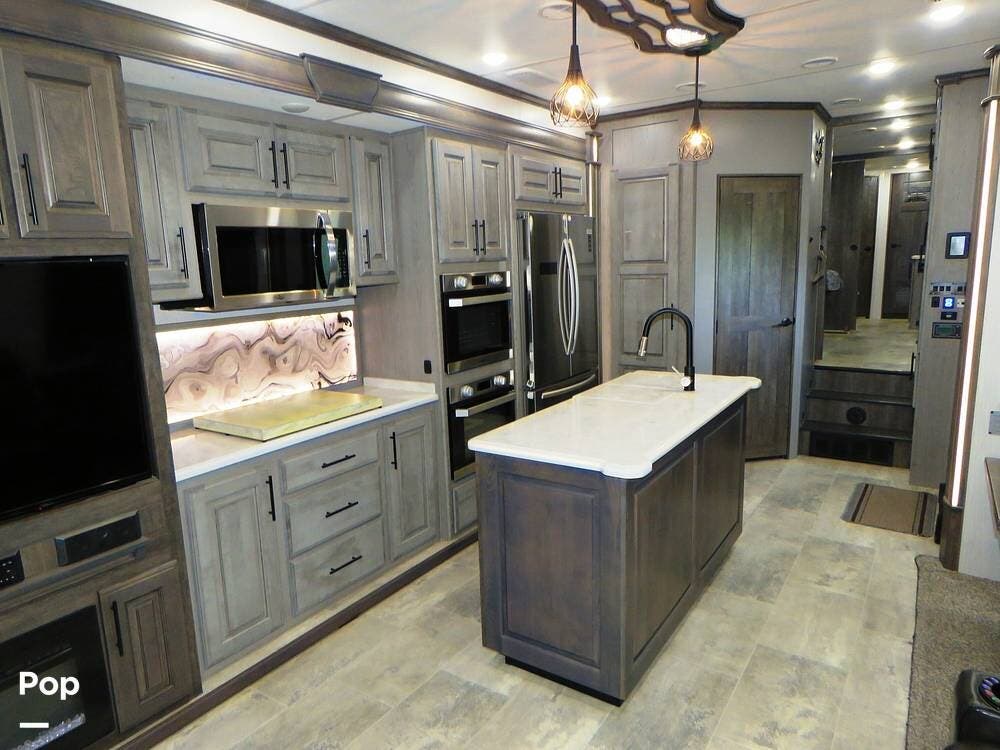 2021 Landmark 365 LM Newport by Heartland from Pop RVs in Ocala, Florida