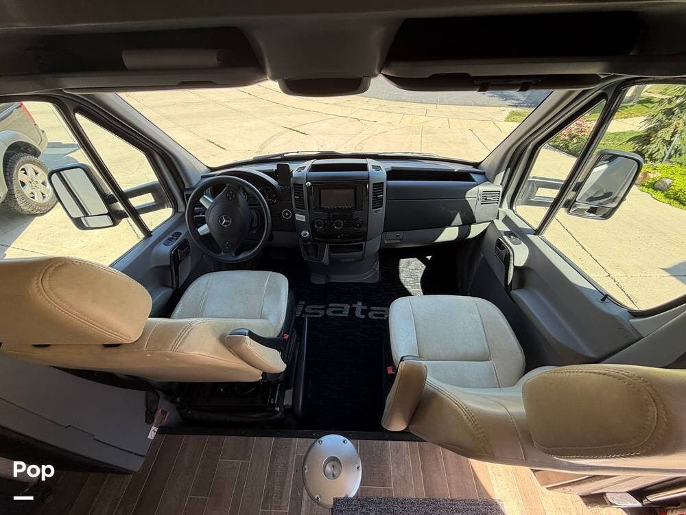 2018 Isata 3 24FW by Dynamax Corp from Pop RVs in Herriman, Utah