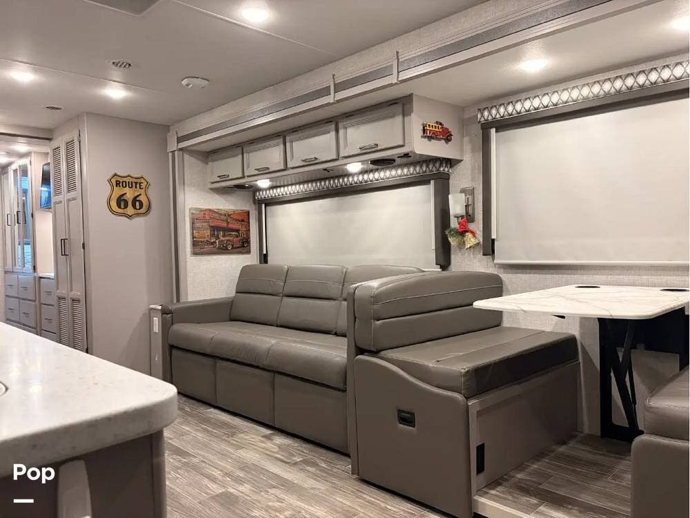 2022 Hurricane 35M by Thor Motor Coach from Pop RVs in Punta Gorda, Florida