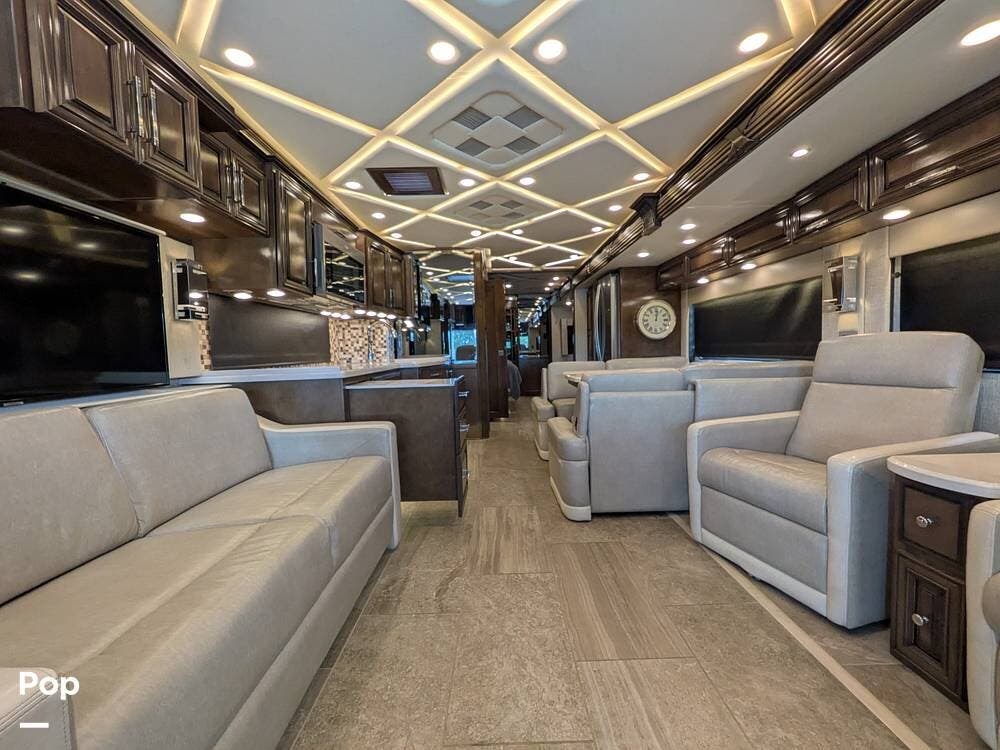 2021 Newmar Mountain Aire M-4551 Spartan 500hp - Used Diesel Pusher For Sale by Pop RVs in Parker, Colorado features Leveling Jacks, Awning, Generator, Slideout