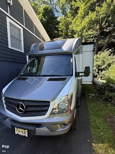 2018 View 24J by Winnebago from Pop RVs in Stockholm, New Jersey