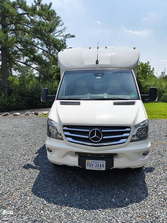 2019 Plateau XLMB by Pleasure-Way from Pop RVs in Chincoteague, Virginia