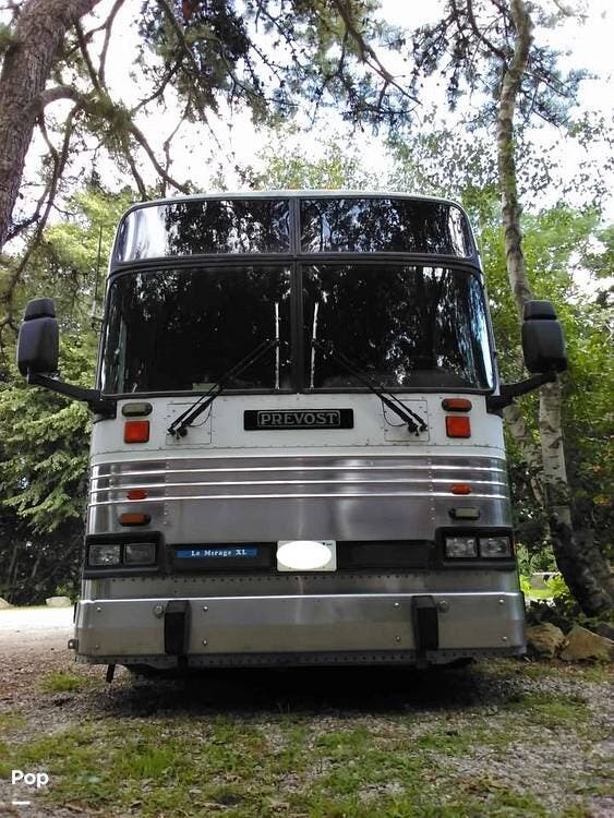 1989 Le Mirage XL 40 by Prevost from Pop RVs in Plymouth, Massachusetts
