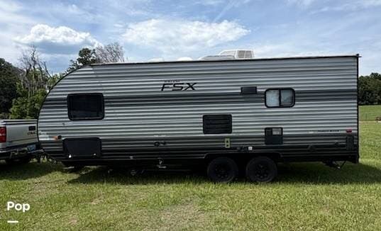 2020 Forest River Salem FSX 190RTX - Used Travel Trailer For Sale by Pop RVs in Dade City, Florida