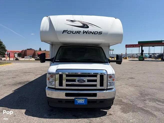 2021 Thor Motor Coach Four Winds 31B - Used Class C For Sale by Pop RVs in Hudsonville, Michigan features Slideout