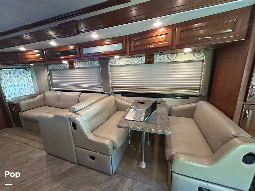 2016 Bounder 35K by Fleetwood from Pop RVs in Dunnellon, Florida