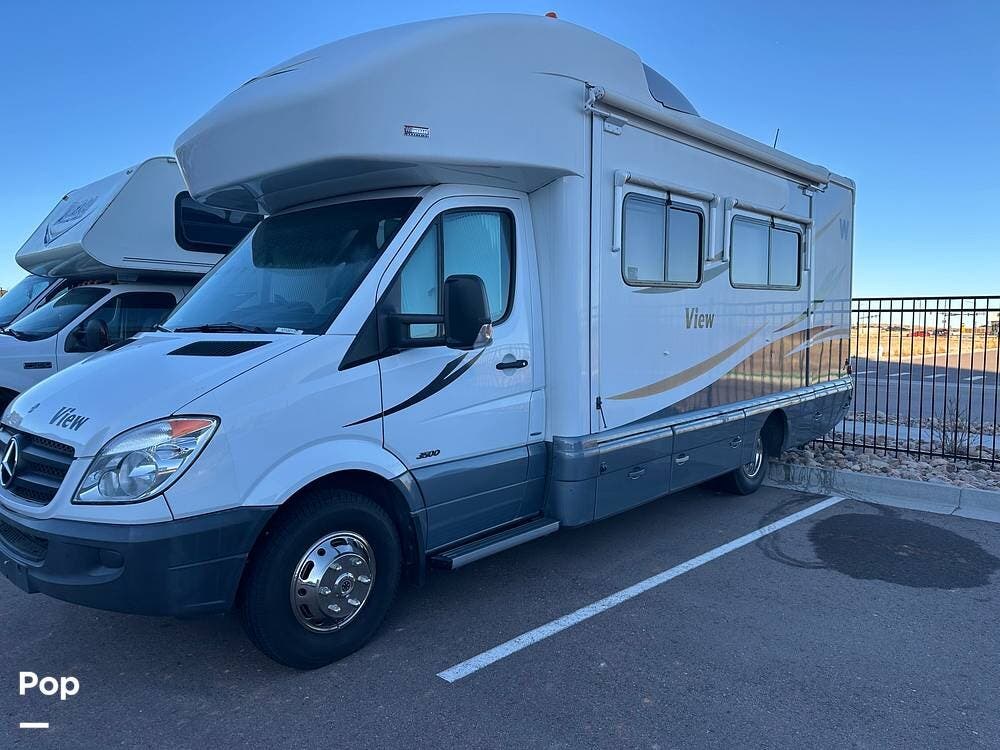 2012 Winnebago View 24M - Used Class C For Sale by Pop RVs in Colorado Springs, Colorado features Slideout, Air Conditioning, Awning, Generator