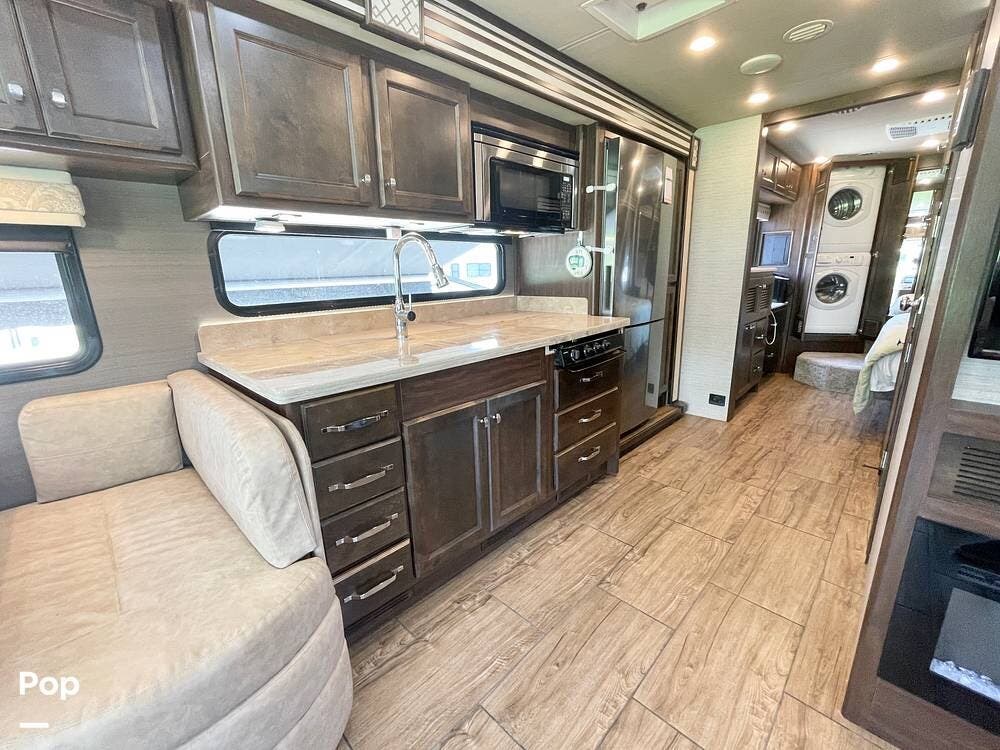 2020 Tiffin Allegro Red 340 Series 33AL - Used Diesel Pusher For Sale by Pop RVs in Port Saint Joe, Florida features Leveling Jacks, Air Conditioning, Awning, Generator, Slideout