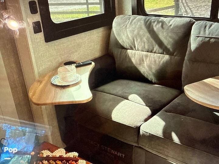 Used 2024 Jayco Eagle 320FBOK available in Edgewater, Florida