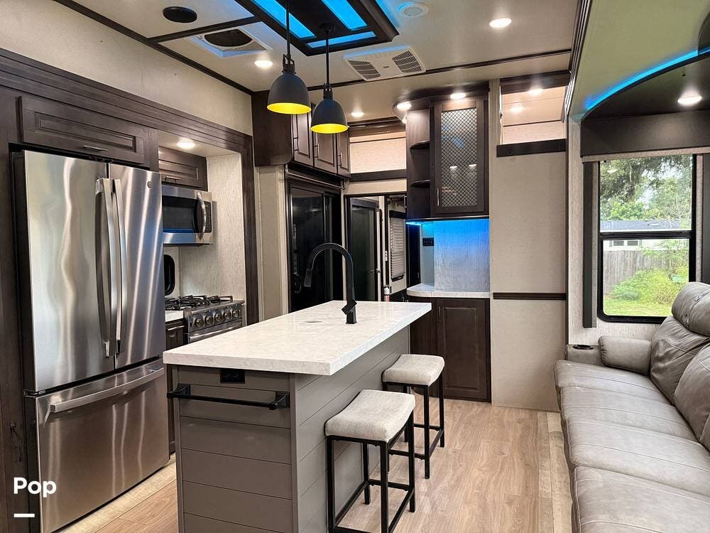 Used 2022 Grand Design Momentum 399TH-R available in Thonotosassa, Florida