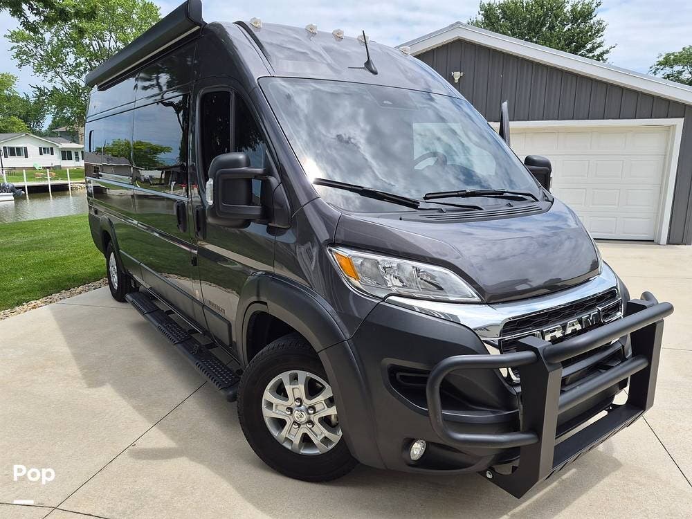 2024 Rangeline Airstream by Airstream from Pop RVs in Port Clinton, Ohio