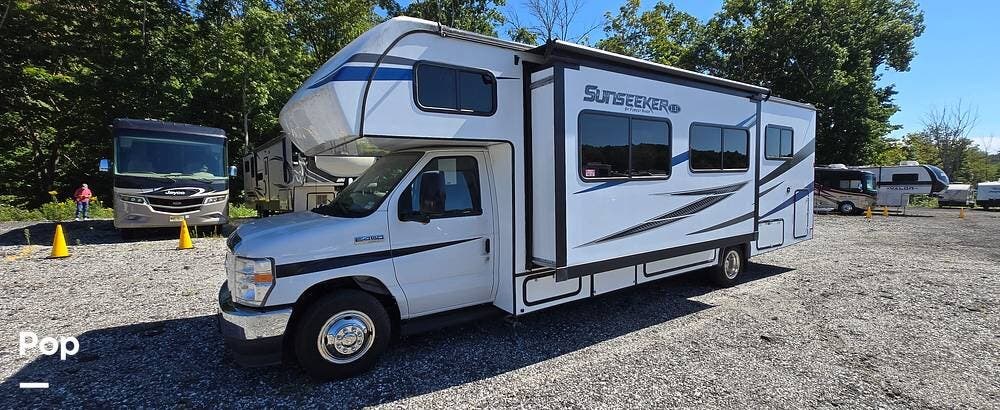 2022 Forest River Sunseeker LE 2850S - Used Class C For Sale by Pop RVs in Sussex, New Jersey features Slideout, Air Conditioning, Awning, Generator