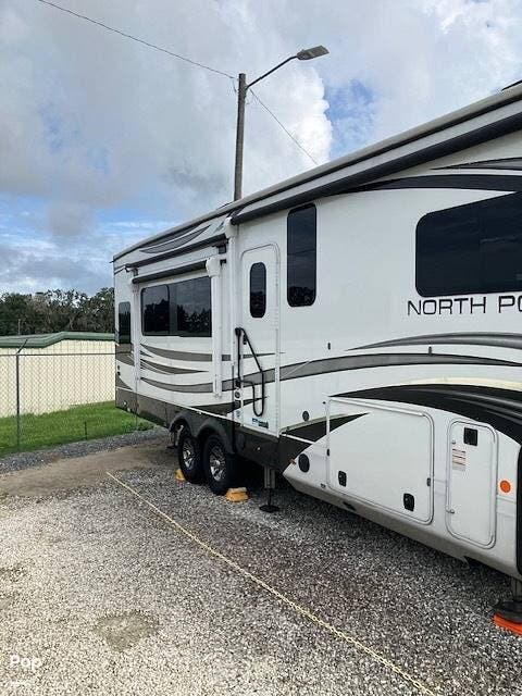 2022 North Point 310RLTS by Jayco from Pop RVs in Oxford, Florida