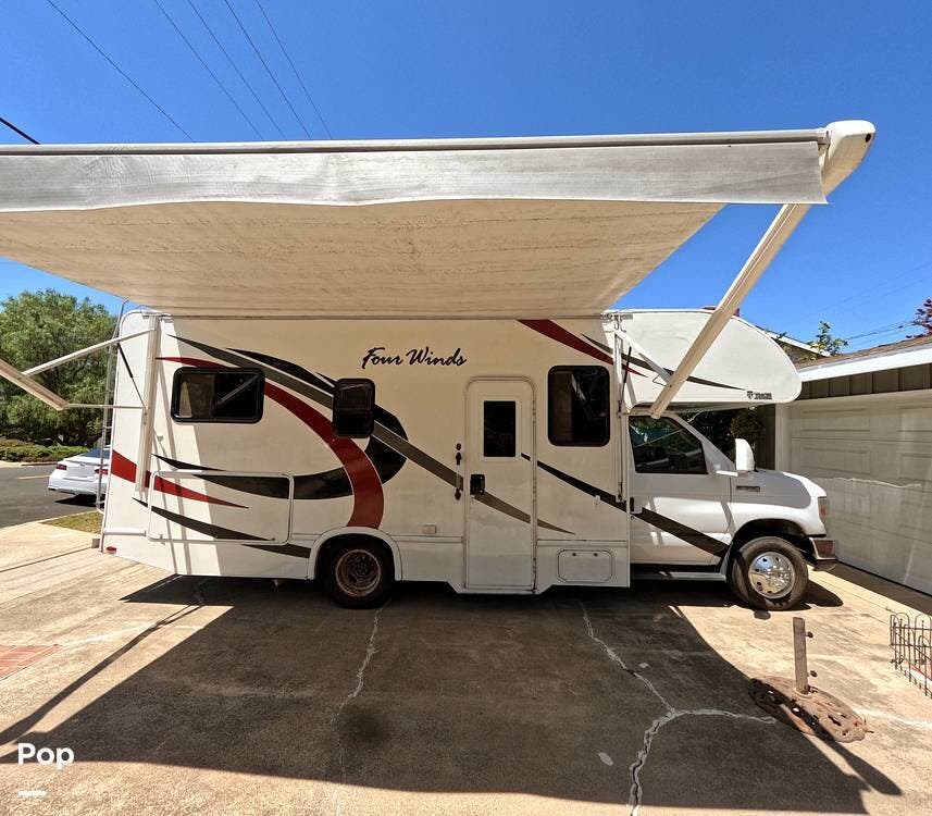 2019 Four Winds 23U by Thor Motor Coach from Pop RVs in Santa Ana, California