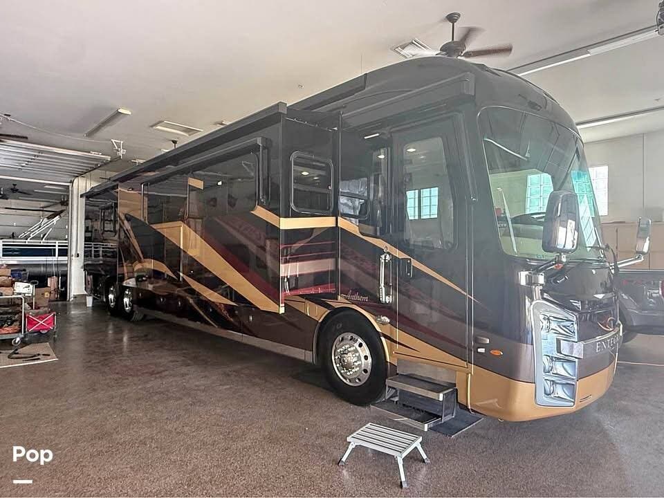 2018 Entegra Coach Anthem 44F - Used Diesel Pusher For Sale by Pop RVs in Peoria, Arizona features Slideout
