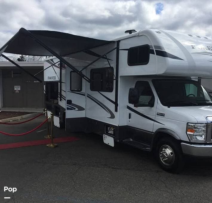 2018 Forest River Forester 2861DS - Used Class C For Sale by Pop RVs in Morgan Hill, California features Slideout