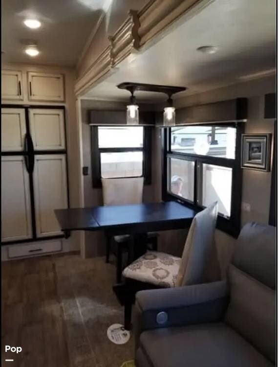 2020 Jayco Eagle 319MLOK - Used Fifth Wheel For Sale by Pop RVs in Gilbert, Arizona features Slideout