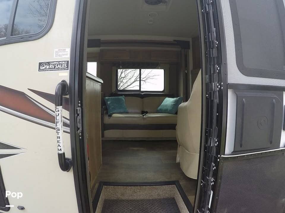 2017 BT Cruiser 5316 by Gulf Stream from Pop RVs in Rexburg, Idaho