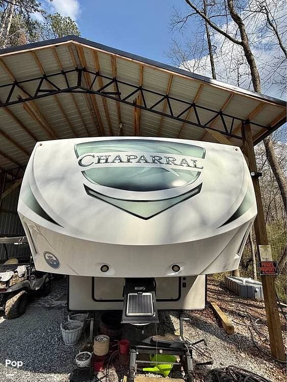 2019 Coachmen Chaparral Lite Coachmen  285RLS - Used Fifth Wheel For Sale by Pop RVs in Cleveland, Georgia features Slideout, Awning, Air Conditioning