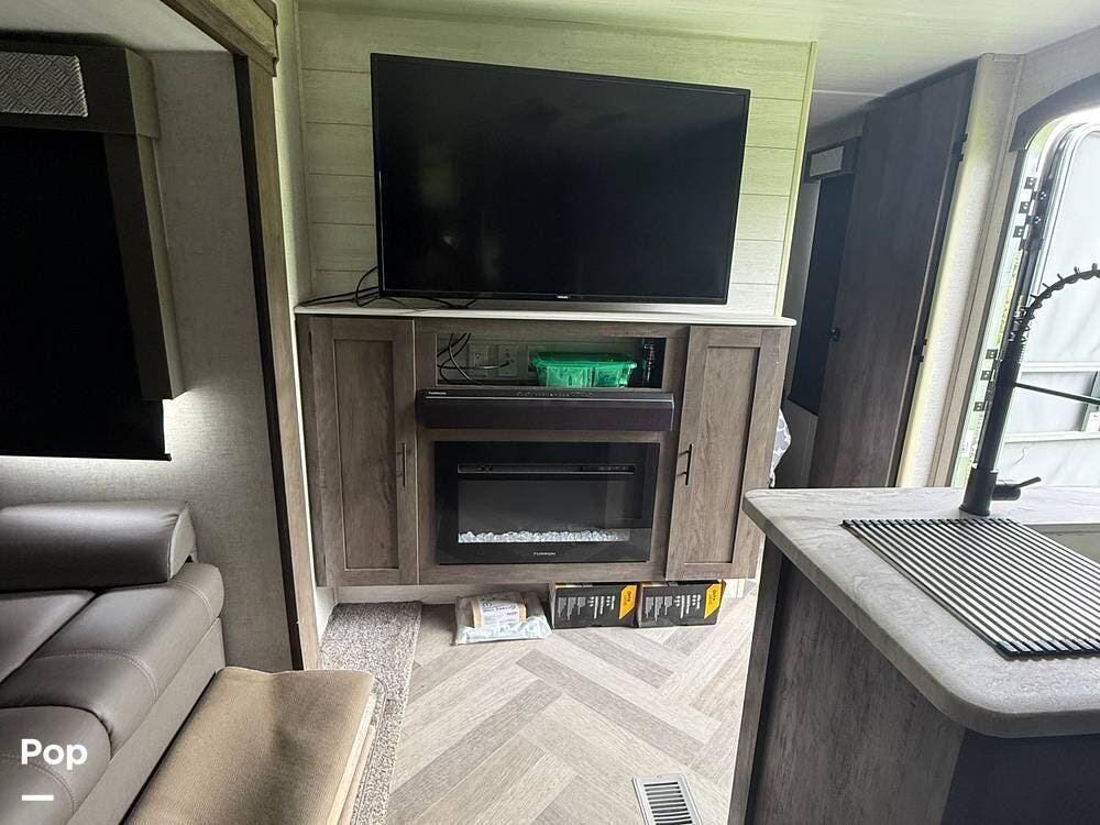 Used 2020 Forest River Wildwood 32BHDS available in Chardon, Ohio