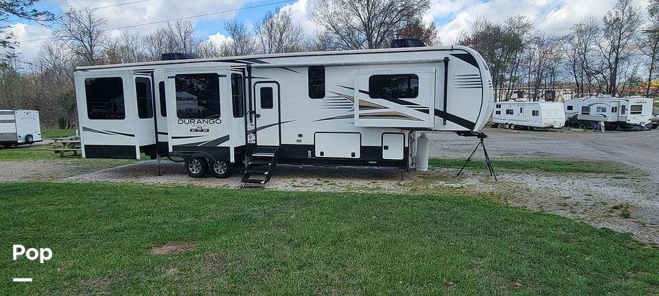 2022 K-Z Durango G391RKF - Used Fifth Wheel For Sale by Pop RVs in West Union, Ohio features Air Conditioning, Slideout, Awning